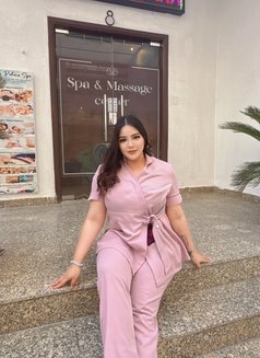 Fatima - masseuse in Abu Dhabi Photo 11 of 19