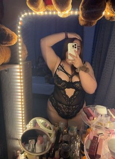 Fatima - masseuse in Abu Dhabi Photo 13 of 19