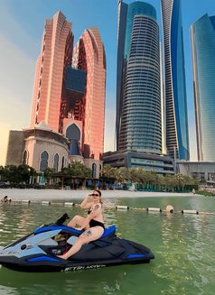 Fatima - escort in Abu Dhabi Photo 3 of 8