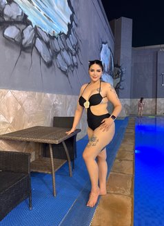 Fatima - escort in Abu Dhabi Photo 6 of 8