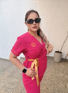 Fatima - escort in Abu Dhabi Photo 10 of 10