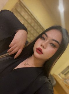 Fatima - escort in Al Manama Photo 7 of 7