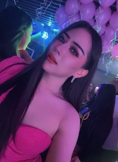 Fatima Big (Top) (both)VIP - Transsexual escort in Bangkok Photo 10 of 18