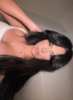 Fatima - escort in Riyadh Photo 1 of 7