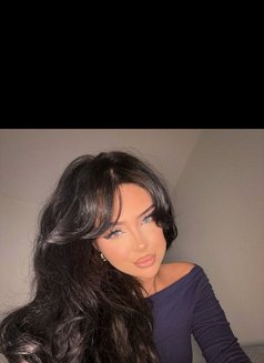 Fatima - escort in Riyadh Photo 5 of 7