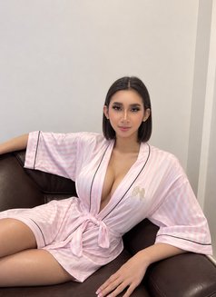 Fatin Shemale vip 69 - Transsexual escort in Muscat Photo 3 of 7