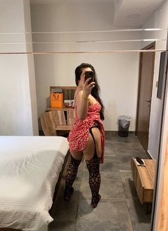 Fatinye chubby - Transsexual escort in İstanbul Photo 3 of 26