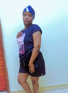 Fatma - escort in Muscat Photo 1 of 1