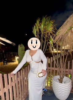 Fatma - escort in Cairo Photo 4 of 7