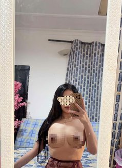 Fatoom​ b2b​ massage in al ghubrah - escort in Muscat Photo 7 of 7