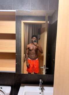 Fattest Dick - Male escort in Muscat Photo 5 of 5