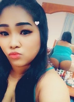 Kawaii chubby lady - escort in Bangkok Photo 4 of 10