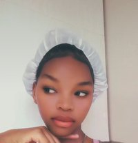 Fau - escort in Nairobi