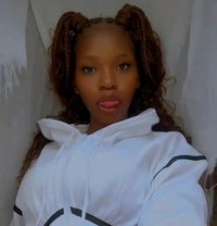 Fau - escort in Nairobi