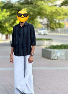 Fav - Male escort in Kochi Photo 2 of 2