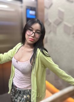FavDanaASS in Town - Acompañantes transexual in Makati City Photo 15 of 15