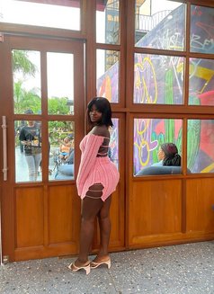 Fave - escort in Accra Photo 1 of 1