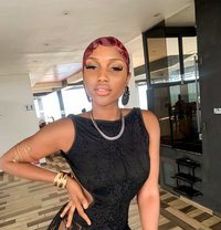 Favor - escort in Accra