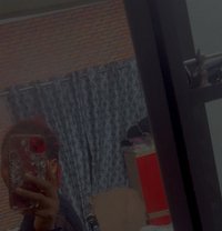 Favor - escort in Kolkata