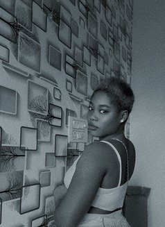 Favor - escort in Kolkata Photo 5 of 7