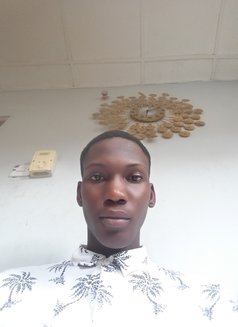 Favorite - Acompañantes masculino in Lagos, Nigeria Photo 3 of 3
