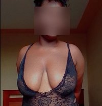 Squirting queen(Cam show&real meet 24/7) - puta in Bangalore