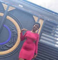 Favour - escort in Accra
