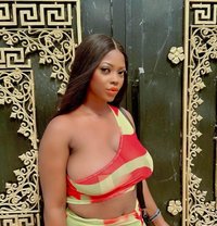Favy - masseuse in Ikeja