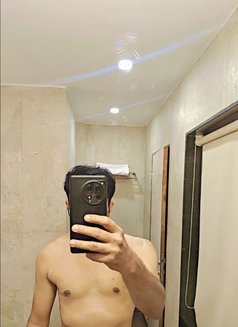 Fawaz II Women Intimacy Coach - Male escort in Pune Photo 6 of 6