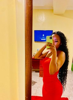 Mayafay - puta in Khobar Photo 2 of 5