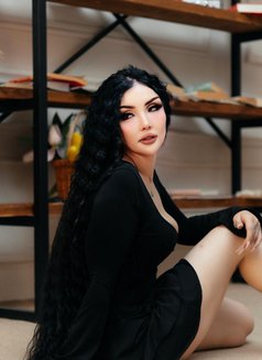 Faya - escort in Mumbai Photo 3 of 4