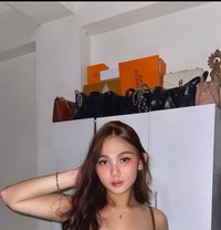 Faye - Transsexual escort in Manila