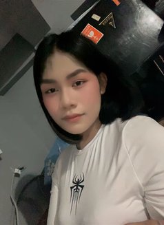 Faye - Transsexual escort in Manila Photo 2 of 3