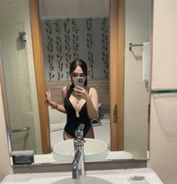 Faye - escort in Singapore