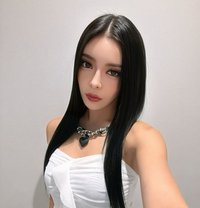 Faye - puta in Singapore