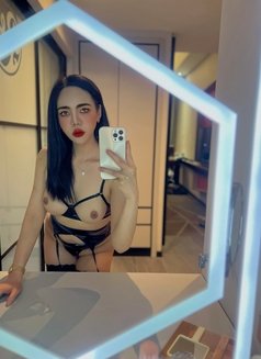 Faye 69 - Transsexual escort in Chiang Mai Photo 16 of 20