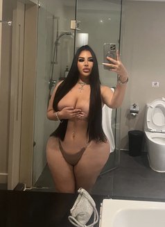 Fayerie thick baddie - puta in Phuket Photo 5 of 23