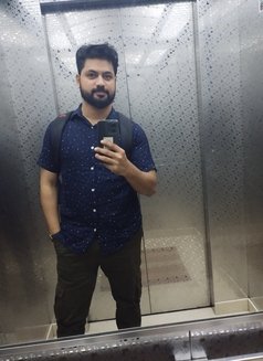 Fazz - Acompañantes masculino in Abu Dhabi Photo 8 of 8