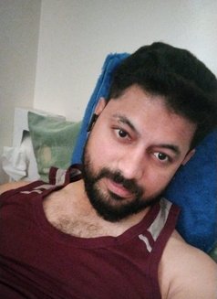 Fazz - Acompañantes masculino in Abu Dhabi Photo 7 of 7