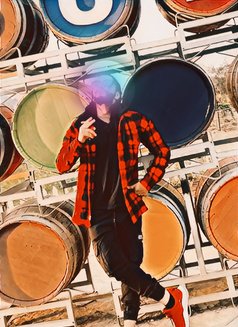 Fazza - Male escort in London Photo 2 of 9