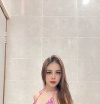 Alesha - escort in Bali