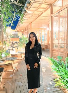 Febby Aulia - puta in Bali Photo 1 of 5