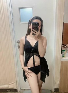 Febry - escort in Bali Photo 3 of 3