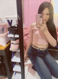 Feby - Transsexual escort agency in Jakarta Photo 6 of 6