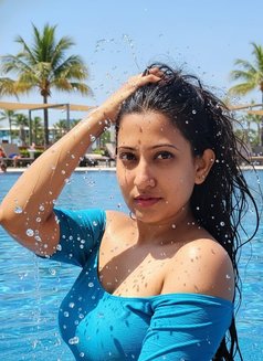 Feel the Heaven - Agencia de putas in Chennai Photo 4 of 6