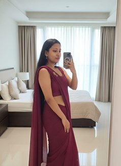 Feel the Heaven - Agencia de putas in Chennai Photo 6 of 6