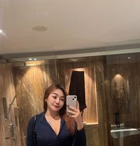 Felic - escort in Bali