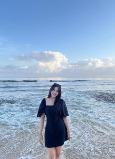 Felic - escort in Bali Photo 5 of 10