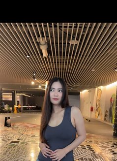 Felicia Marie - companion in Singapore Photo 7 of 9