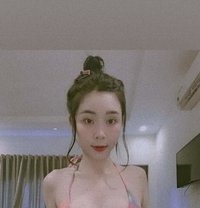 Felicia - escort in Da Nang